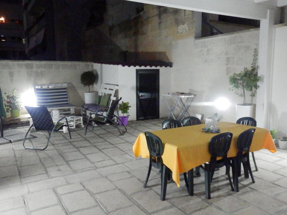 Вілла Casa Lauretta - Terrazza - Garage Wifi E Bici Gratuite Лечче Екстер'єр фото